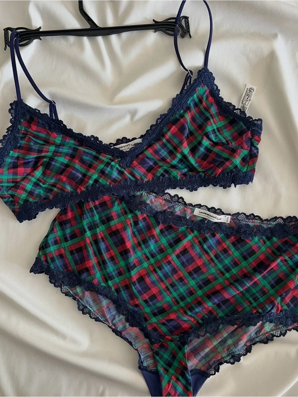 NWOT Free People Intimately Set 🍒✨